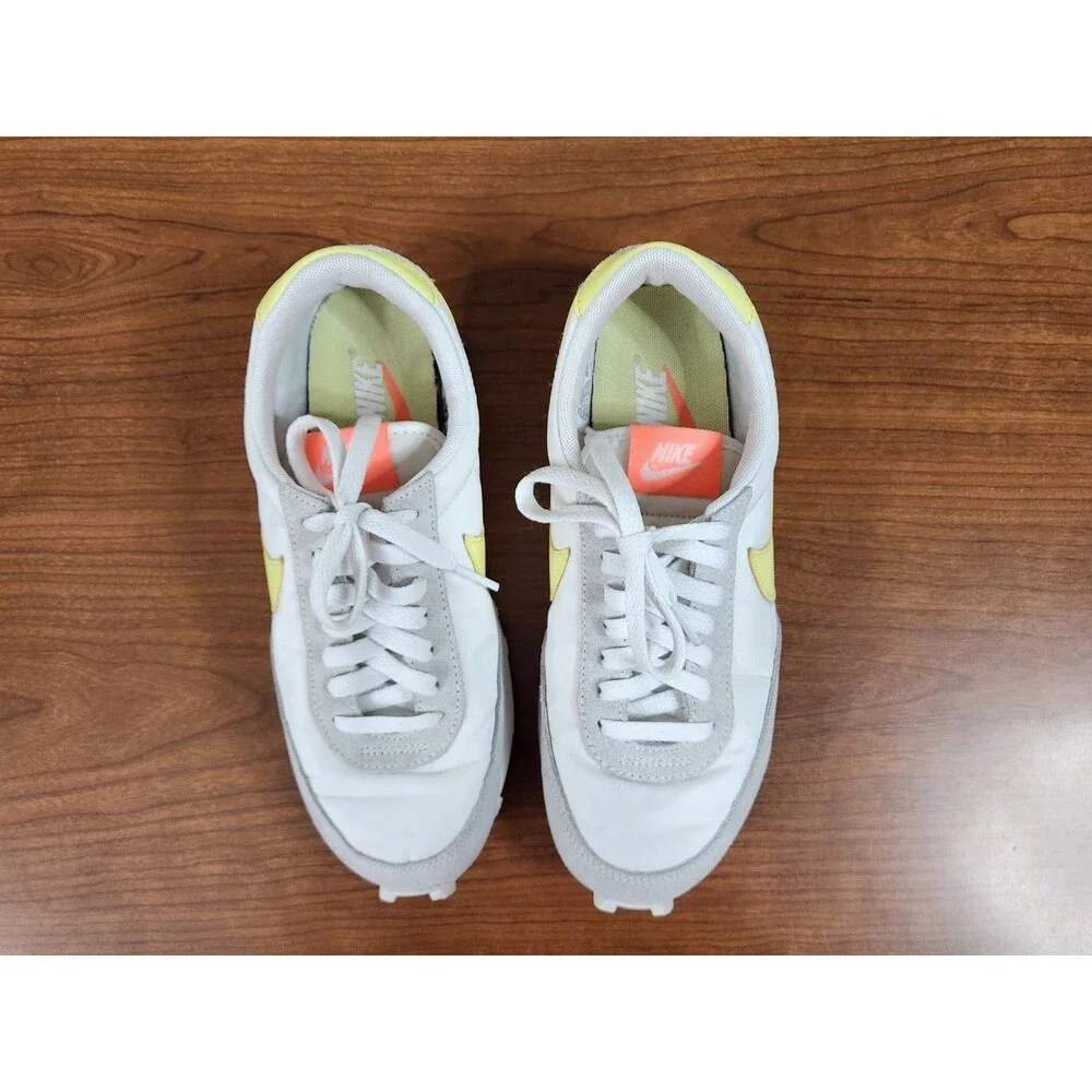 Nike Women's Daybreak Ivory W/ Yellow Logo Sneakers Style #CK2351-104 Size 6.5